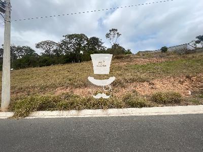 Lote à venda em Barbacena com metragem de 300m  no bairro Terr...