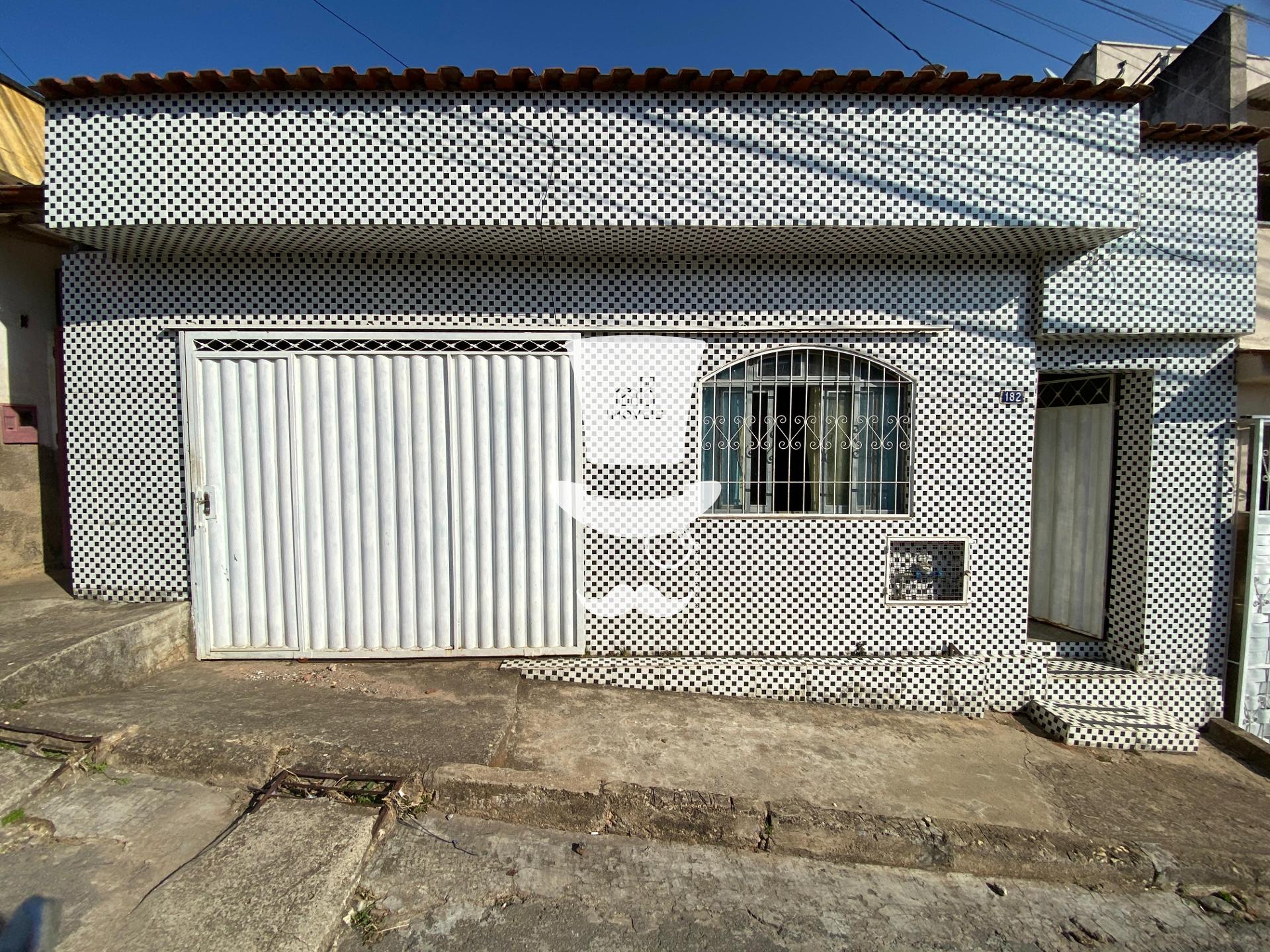 Casa à venda em Barbacena com 2 dormitórios no bairro Caminho ...