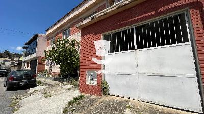 Casa à venda em Barbacena com 4 dormitórios sendo 1 suíte no b...