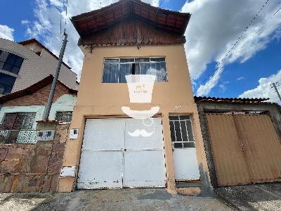 Casa em Barbacena com 2 dormitórios sendo 1 suíte no bairro An...