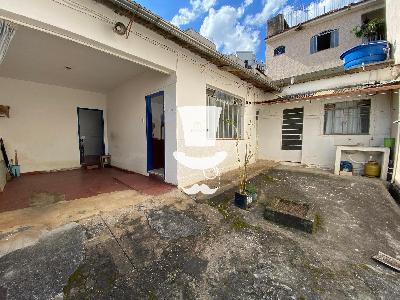 Casa com 2 quartos à venda em BARBACENA - MG no Centro da cidade