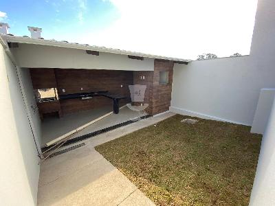 Casa à venda em BARBACENA - MG no bairro Santa Tereza no Imperial