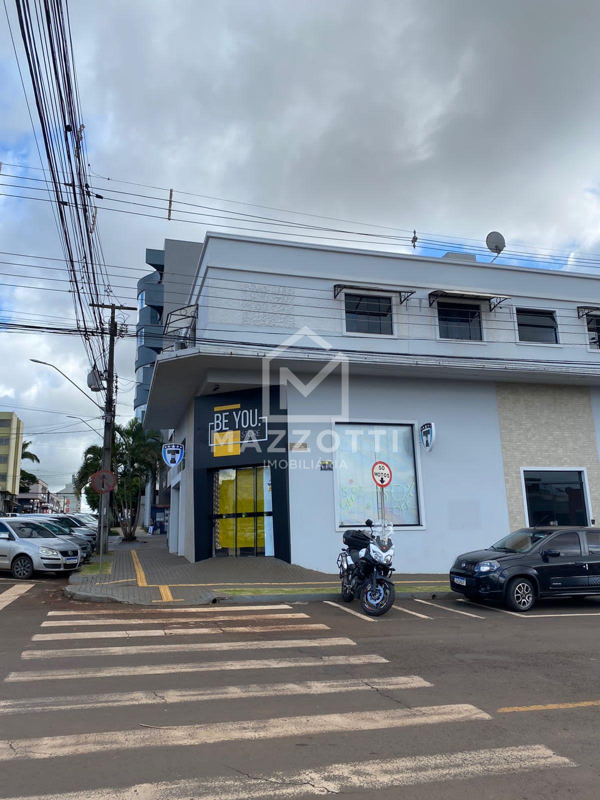 Prédio comercial e residencial