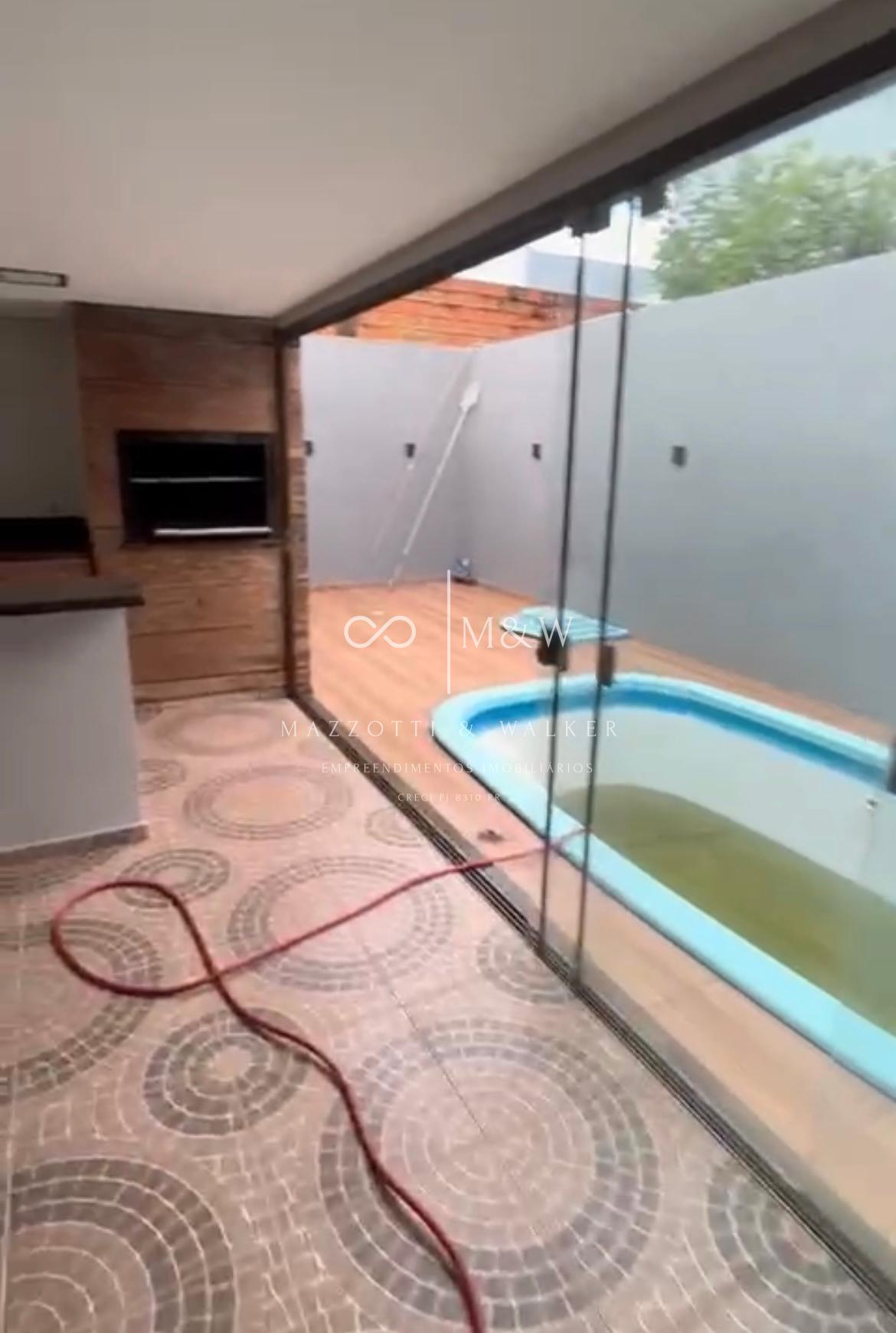 CASA COM PISCINA ,  LOTEAMENTO SANTOS DUMONT, MEDIANEIRA - PR