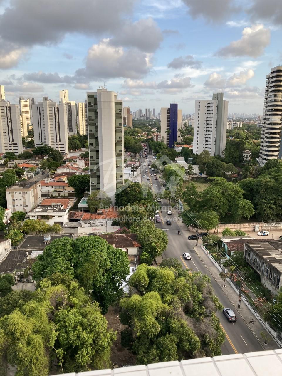 Bernadete M. Consultora de Imveis em Recife PE