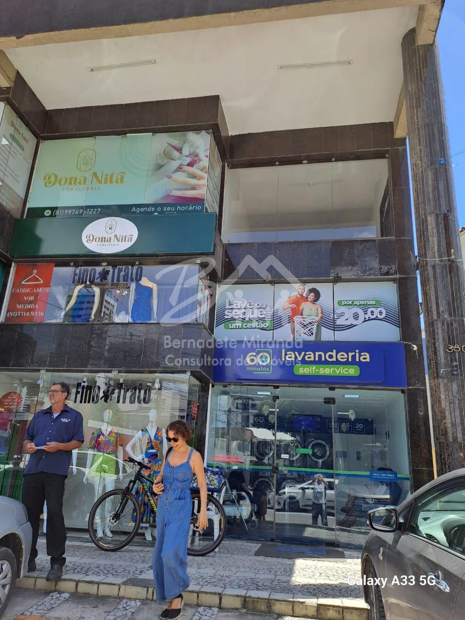 Loja para alugar, 28 m  por R  800,00 ms - Madalena - Recife PE Excelente loja no bairro da Madal