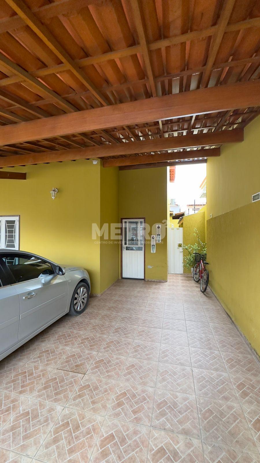 Casa para alugar com 4 quartos, 300m² - Foto 2