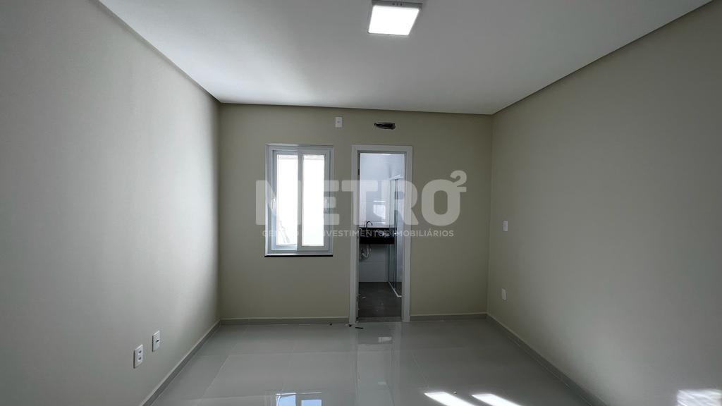 Casa à venda com 3 quartos, 100m² - Foto 5