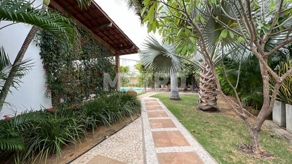 Casa à venda com 3 quartos, 200m² - Foto 3