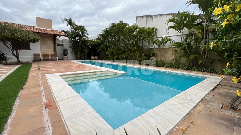 Casa à venda com 3 quartos, 200m² - Foto 4