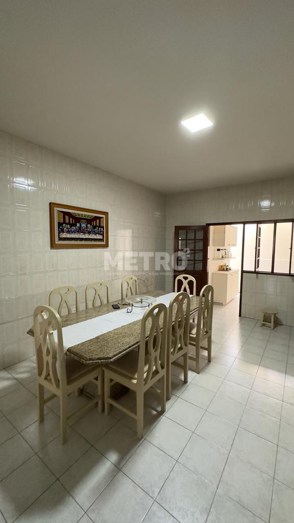 Casa à venda com 2 quartos, 160m² - Foto 5