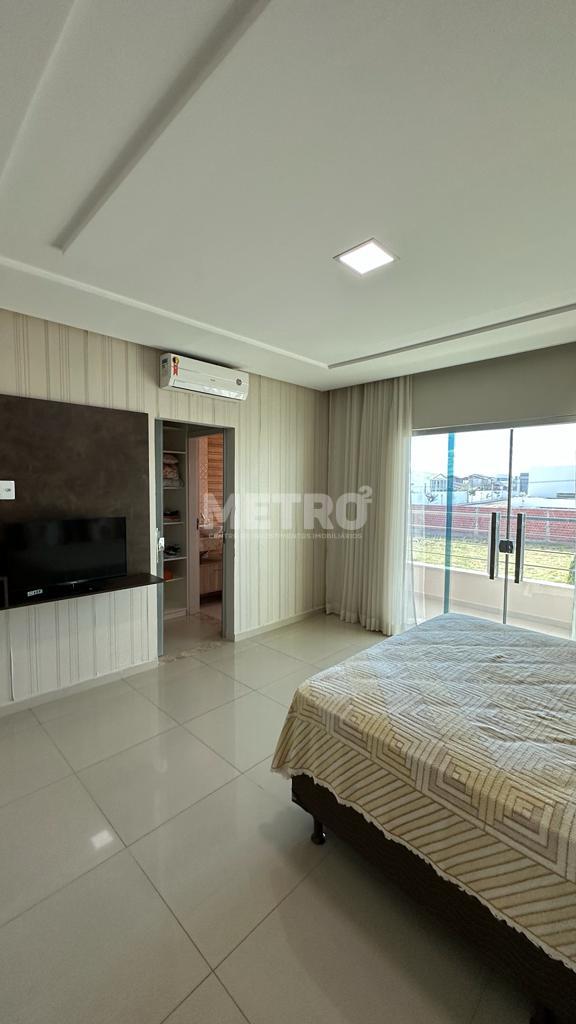 Casa de Condomínio à venda com 3 quartos, 190m² - Foto 4