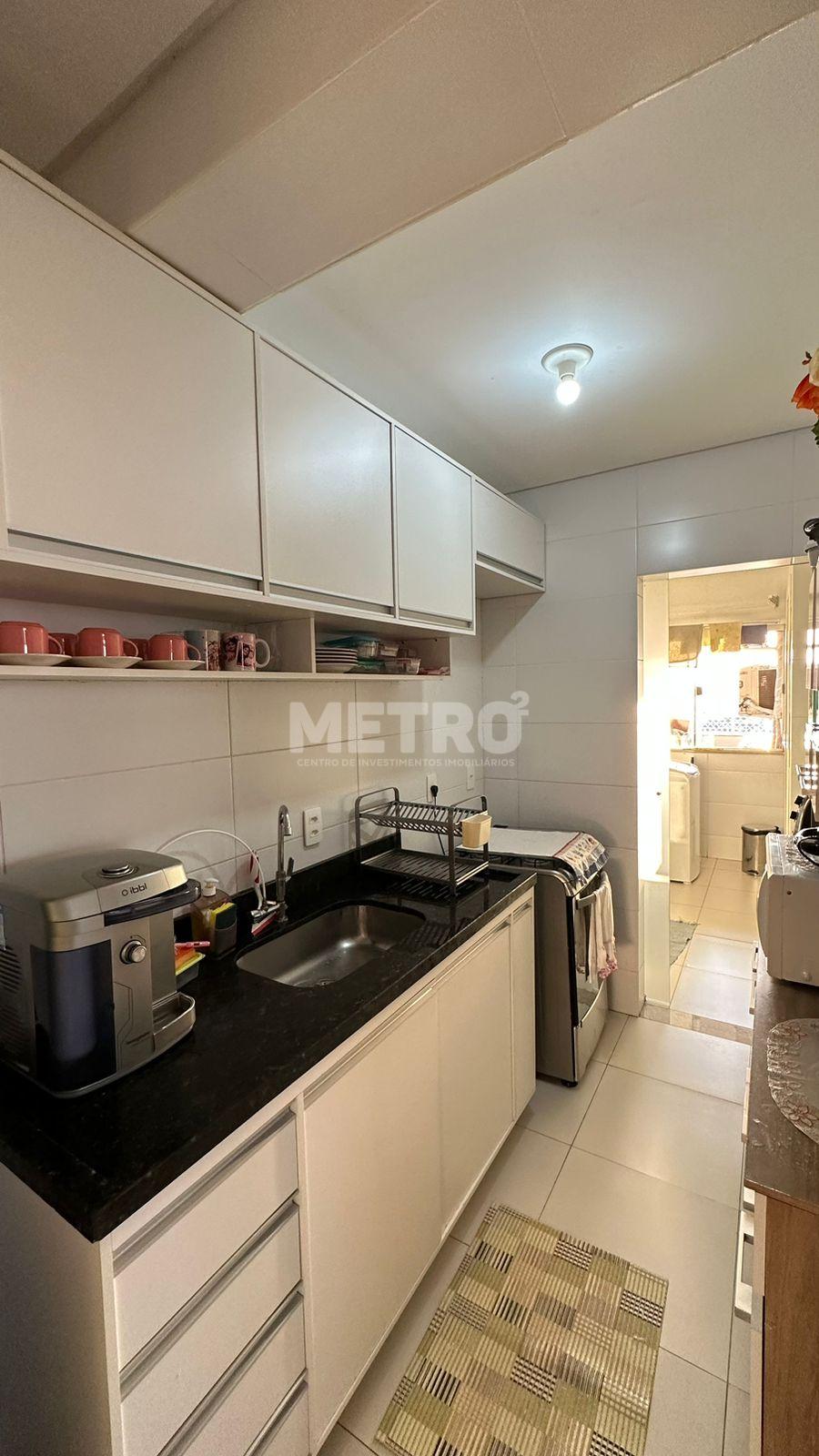 Apartamento, Edifício Athos, planejados, espelhos, 03 quartos,...