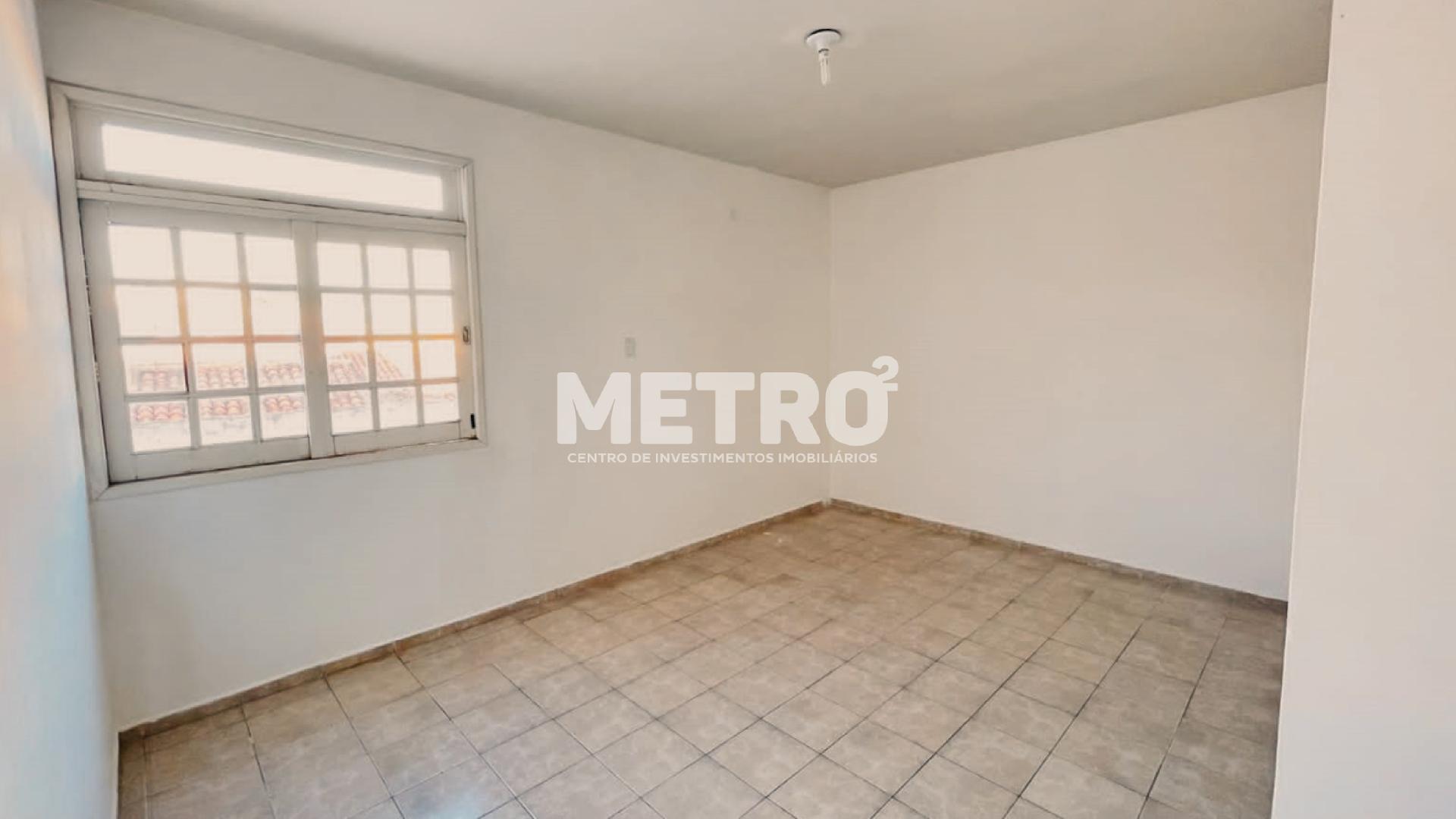 Loja-Salão para alugar com 4 quartos, 190m² - Foto 4