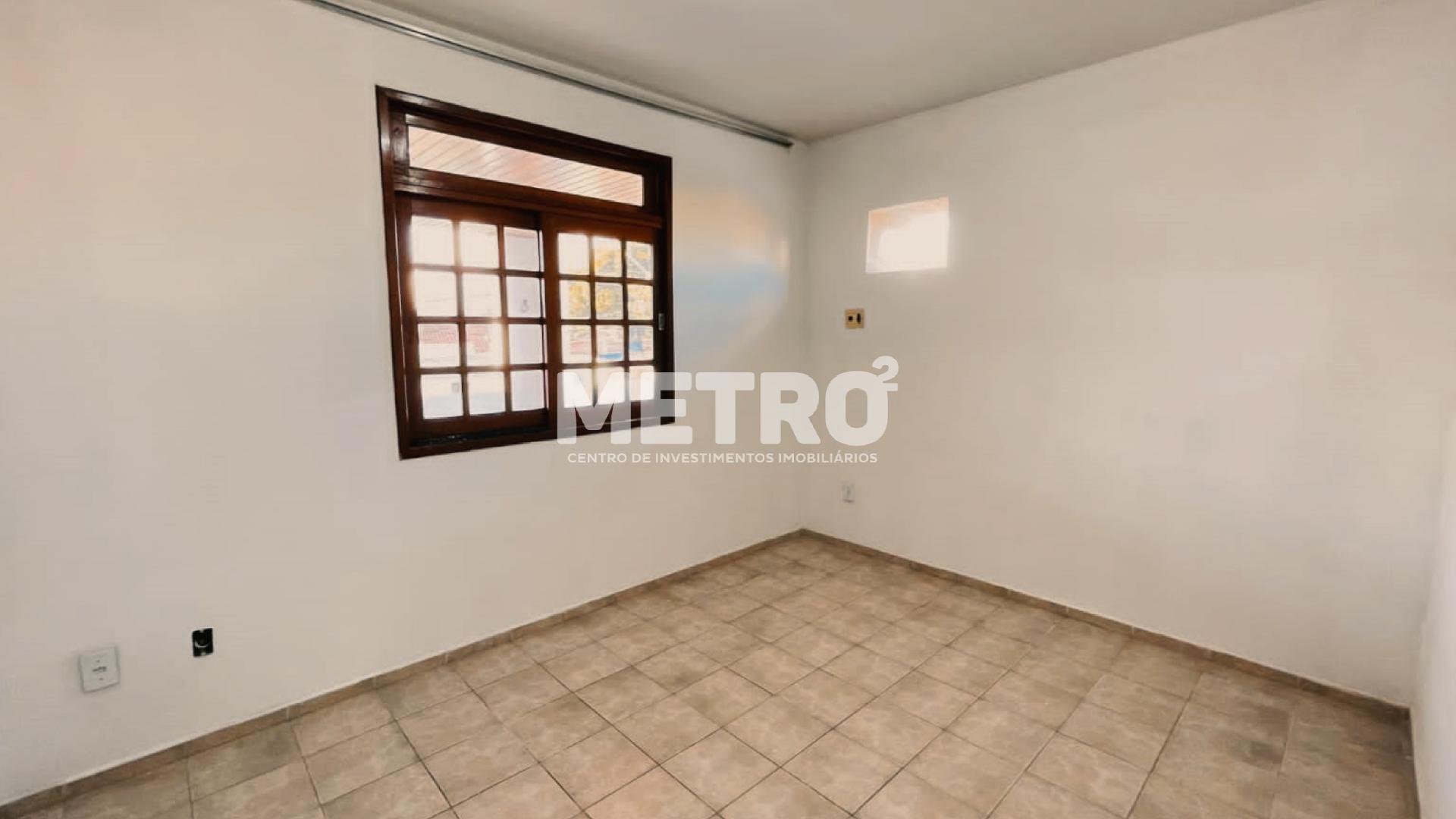 Loja-Salão para alugar com 4 quartos, 190m² - Foto 5