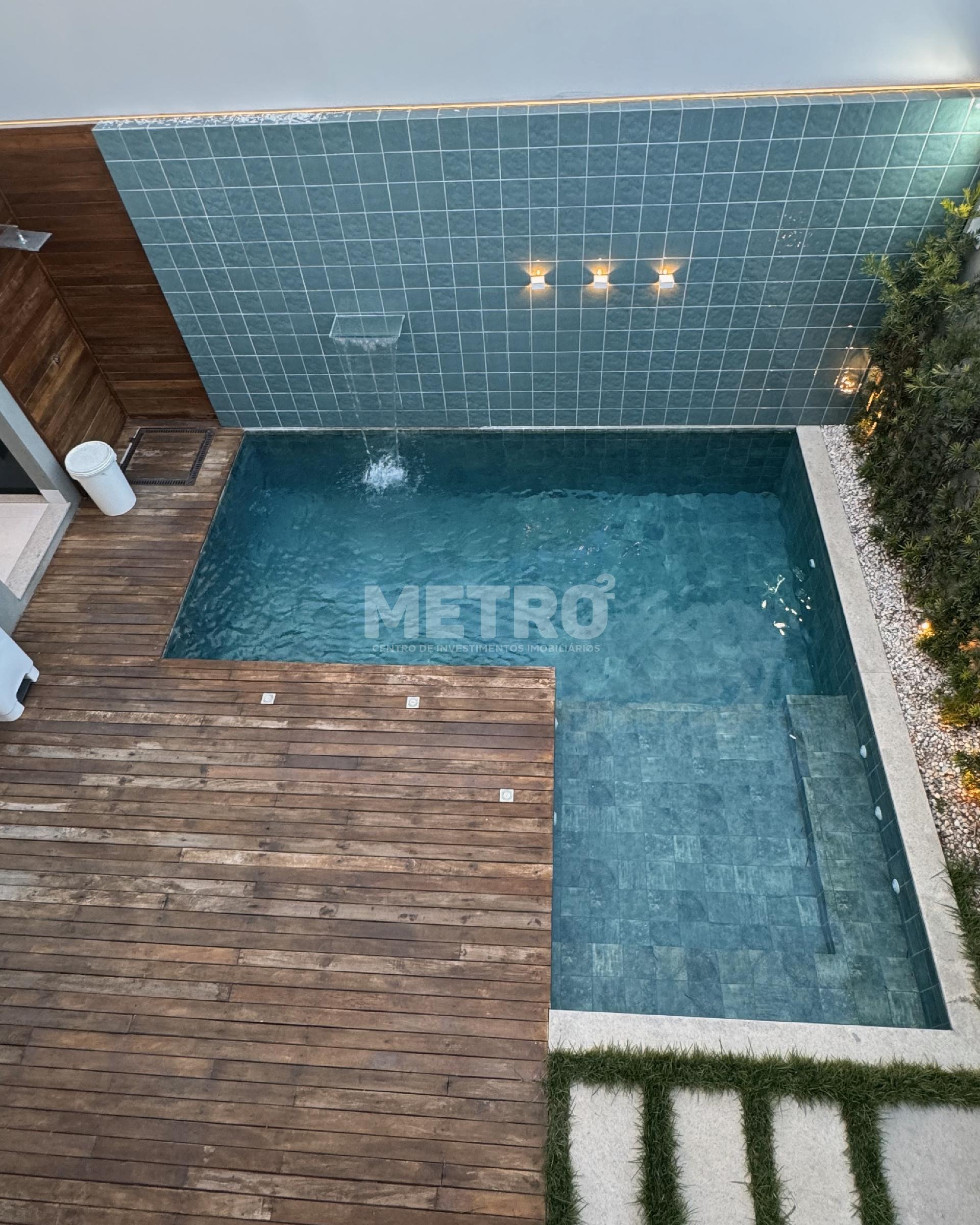 Casa com 5 suítes, Piscina, Área gourmet, Ambientes integrados