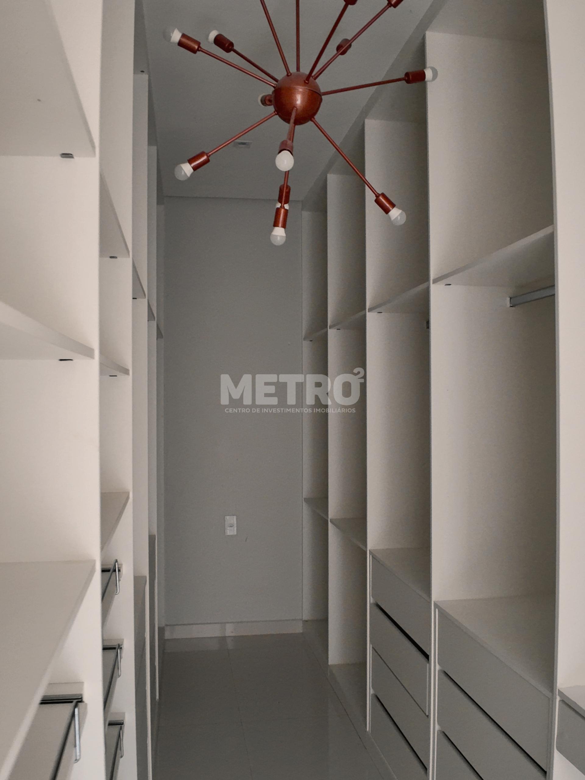 Casa de Condomínio à venda com 4 quartos, 180m² - Foto 18