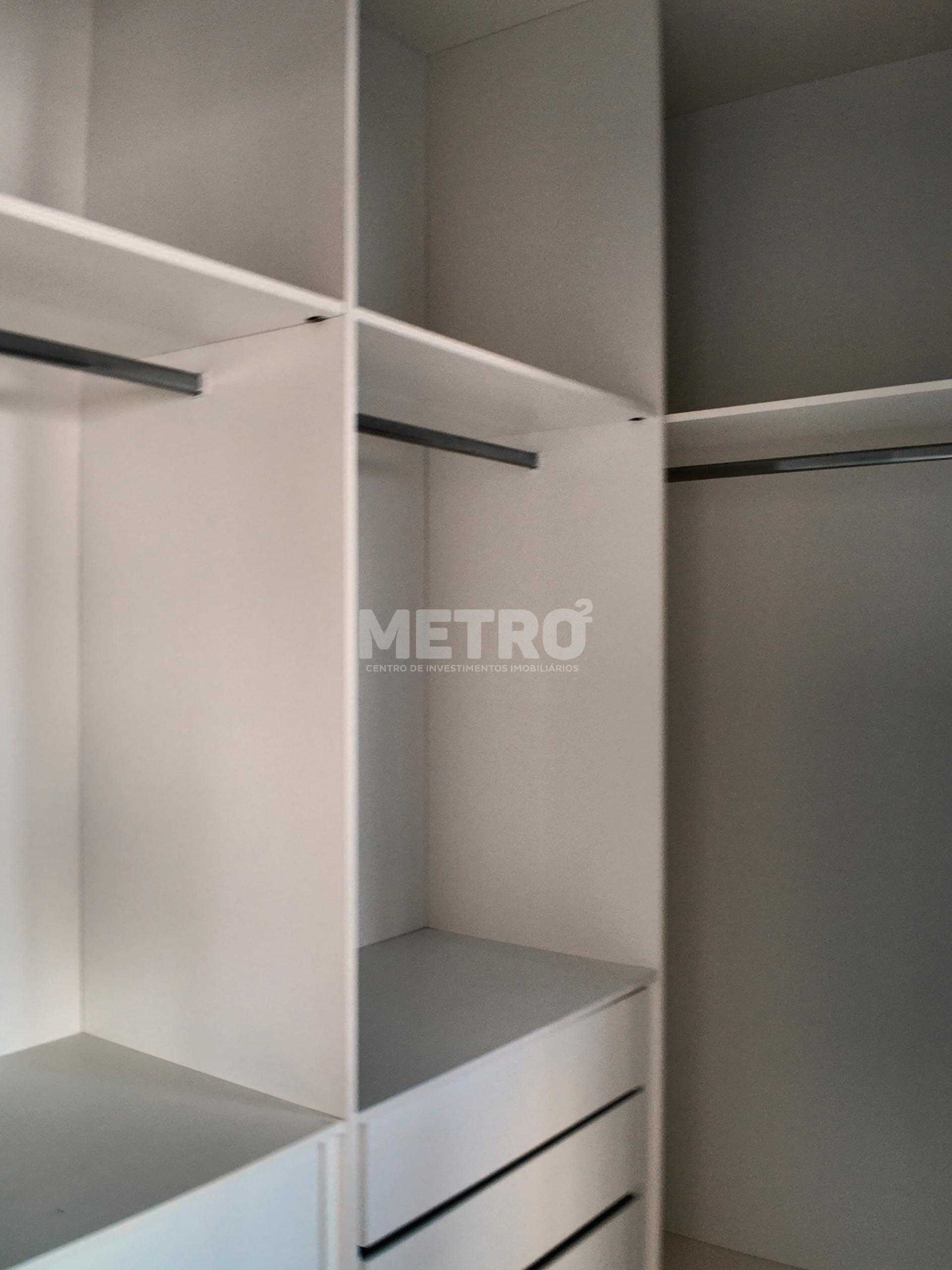 Casa de Condomínio à venda com 4 quartos, 180m² - Foto 25