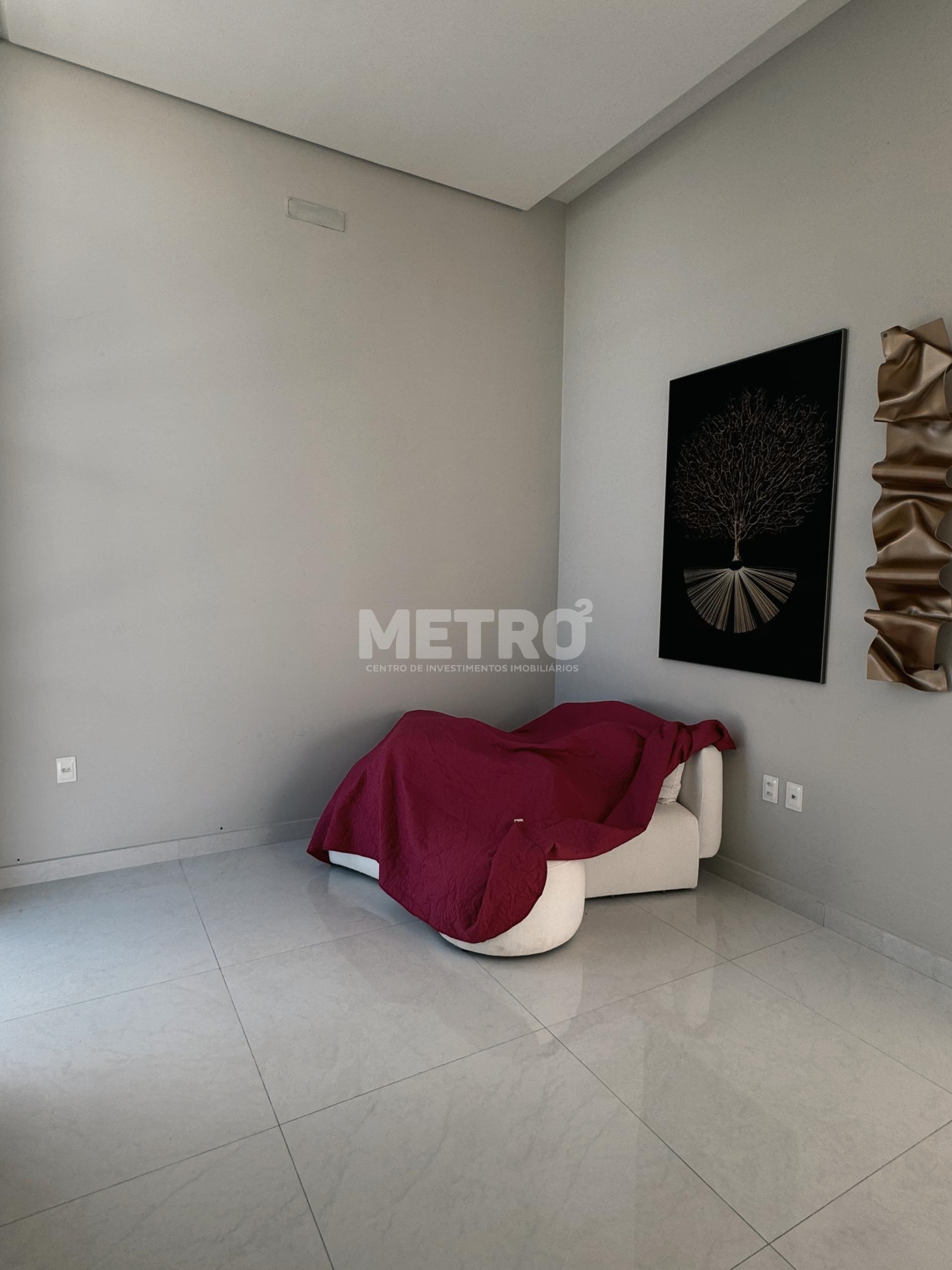 Casa de Condomínio para alugar com 3 quartos, 135m² - Foto 2