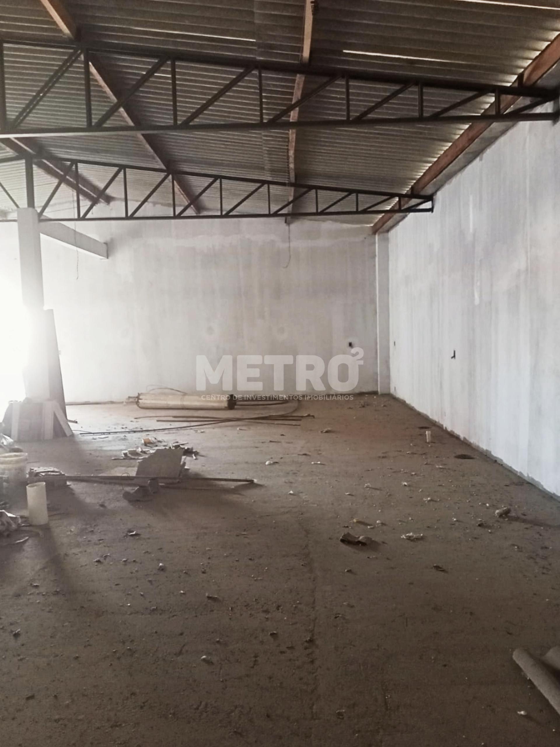 Depósito-Galpão-Armazém para alugar, 180m² - Foto 3