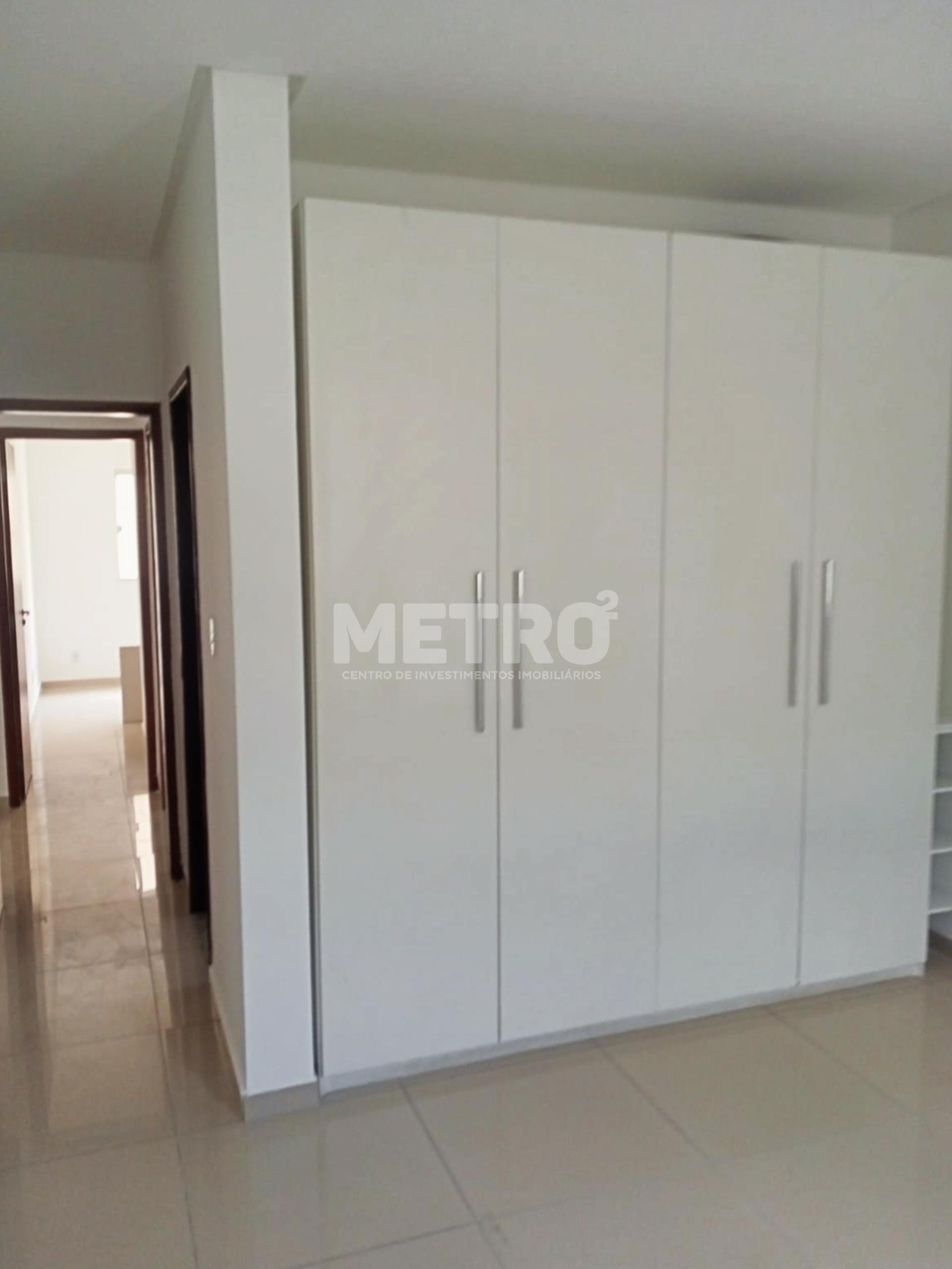 Apartamento para alugar com 1 quarto, 120m² - Foto 6