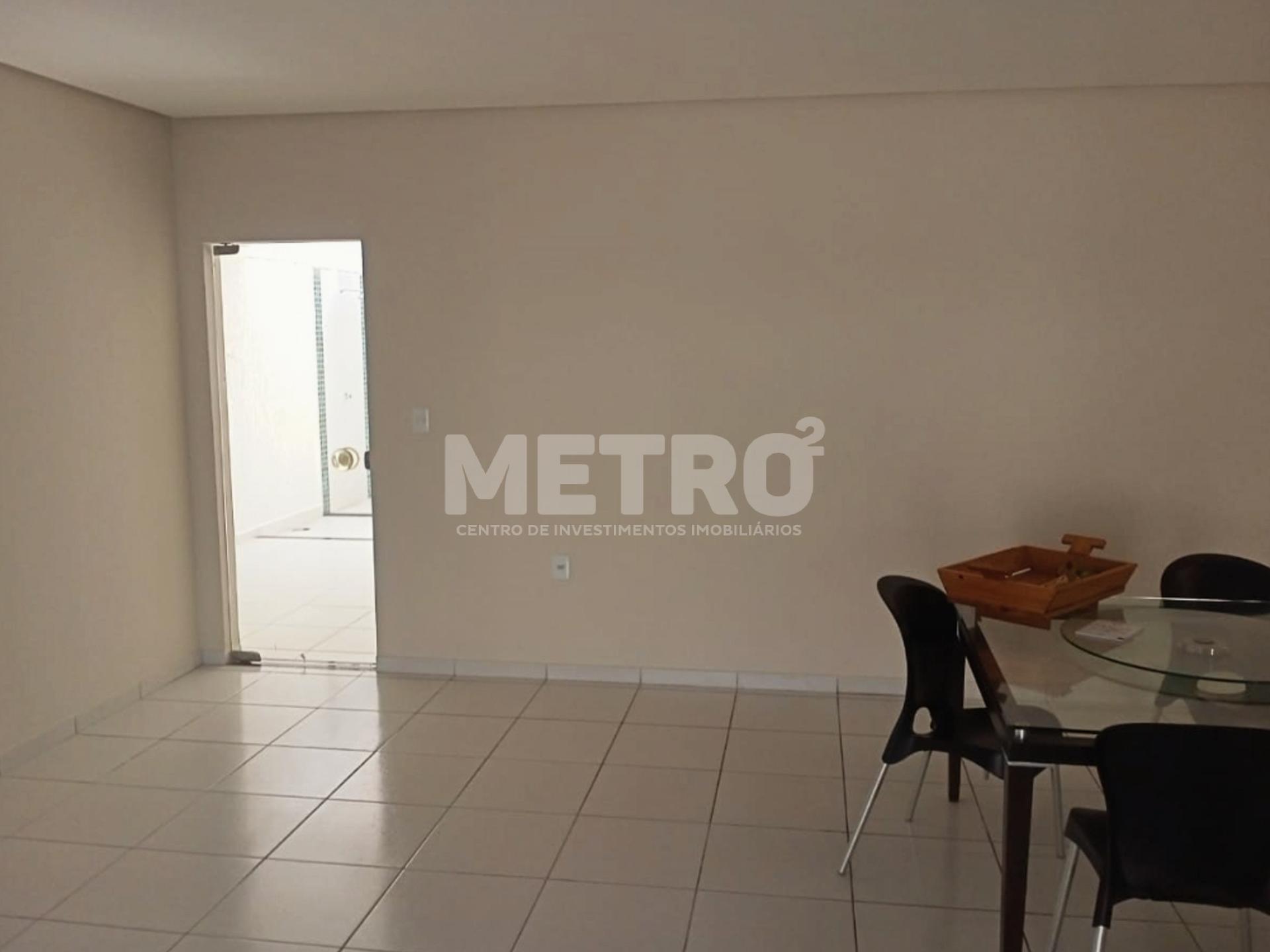 Casa de Condomínio para alugar, 130m² - Foto 4