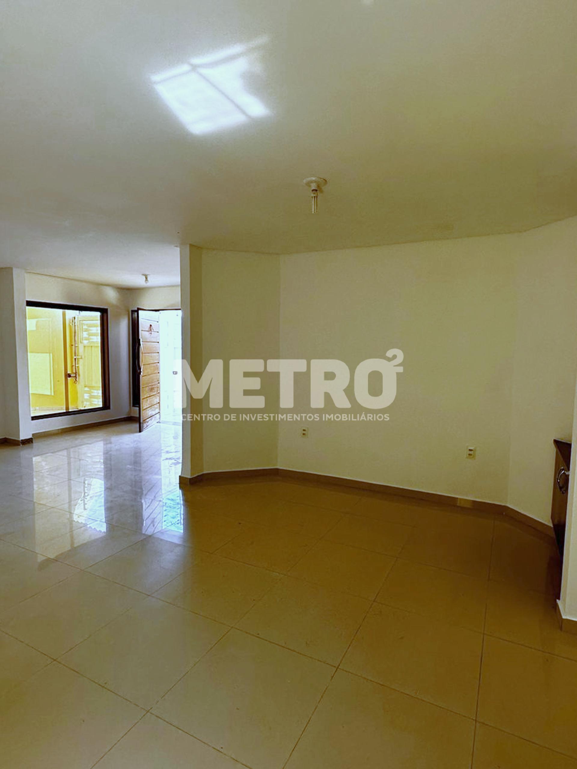 Casa à venda com 2 quartos, 230m² - Foto 10