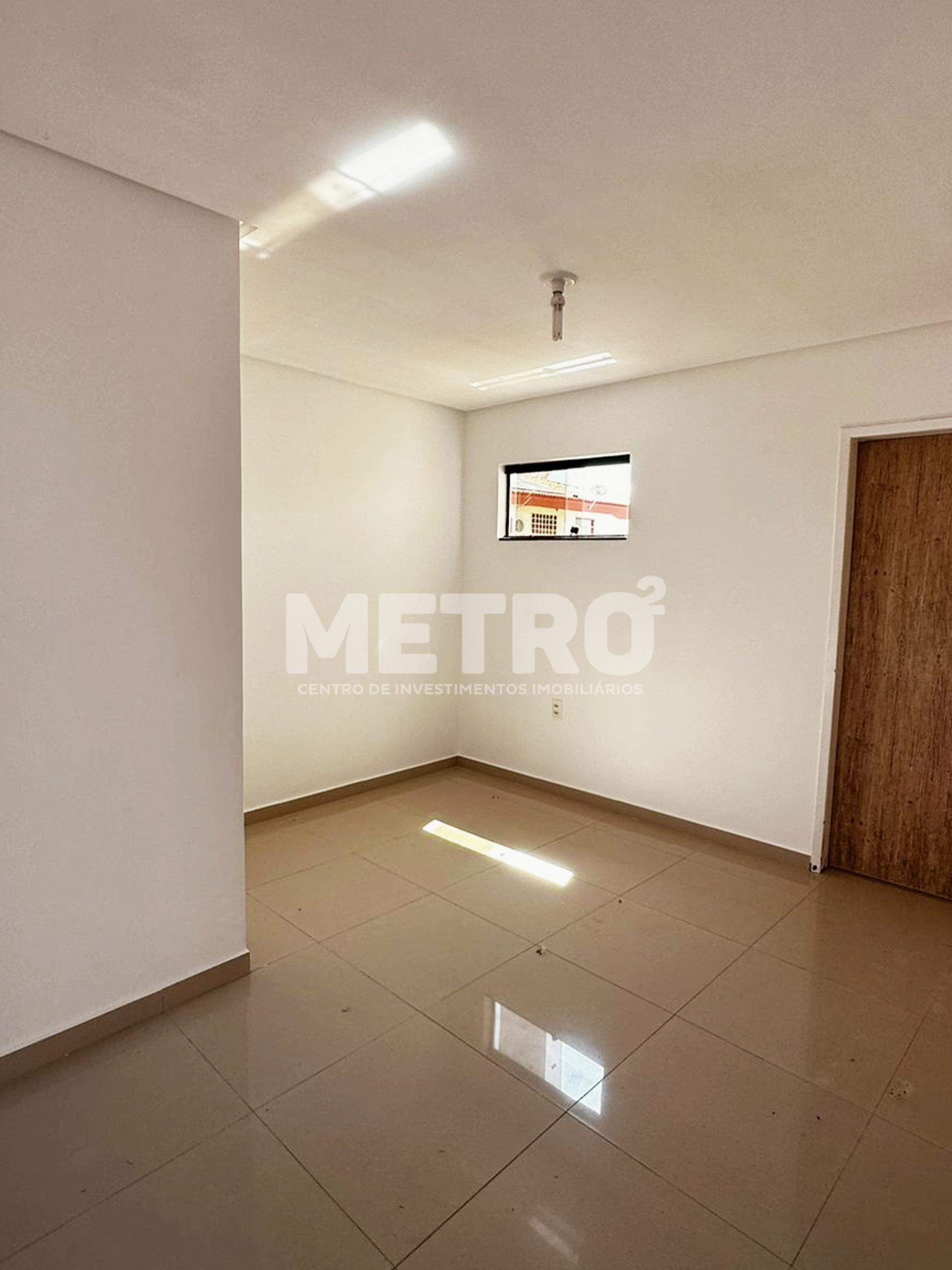 Casa à venda com 2 quartos, 230m² - Foto 12