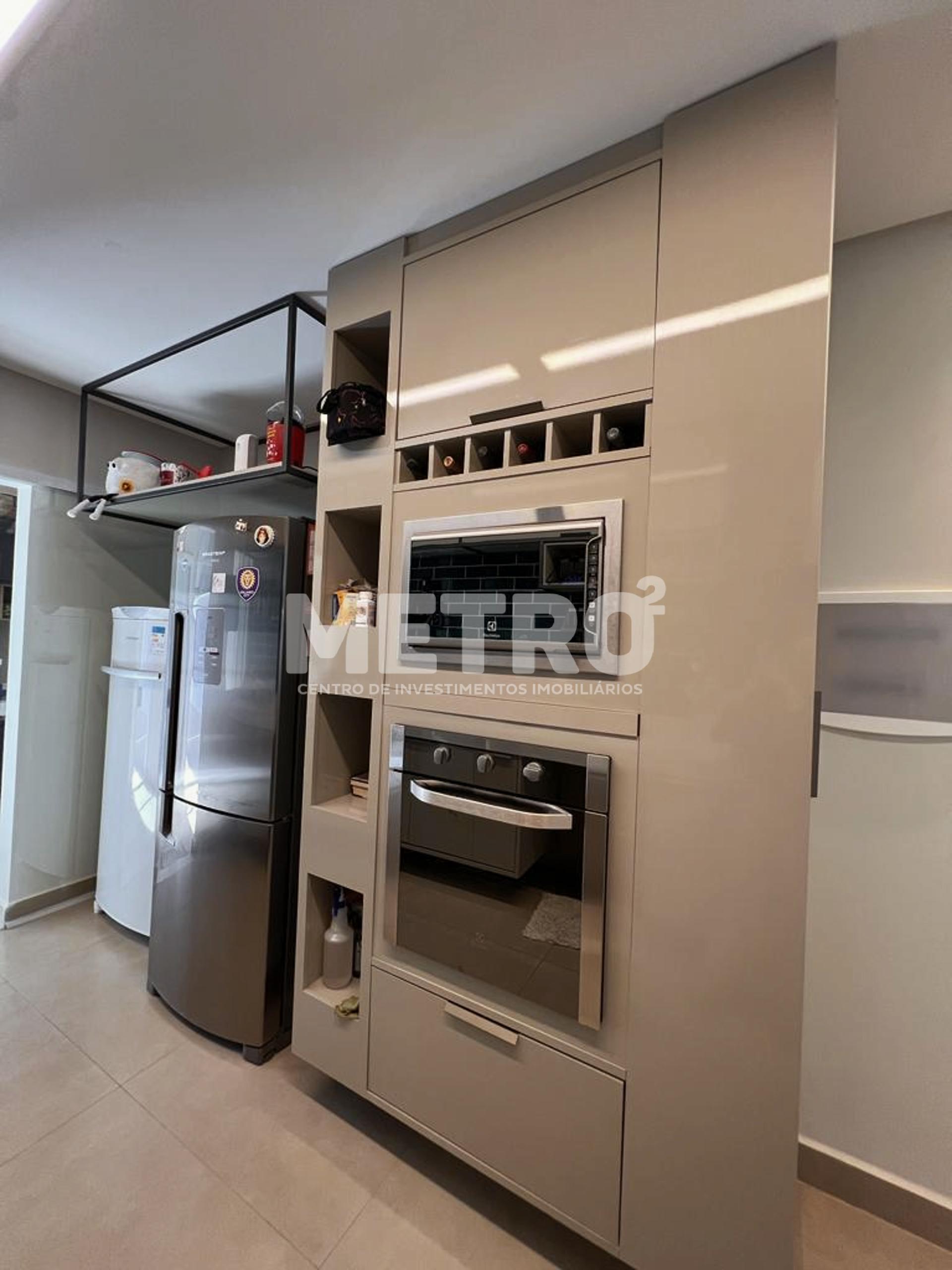 Casa de Condomínio para alugar com 4 quartos, 245m² - Foto 15