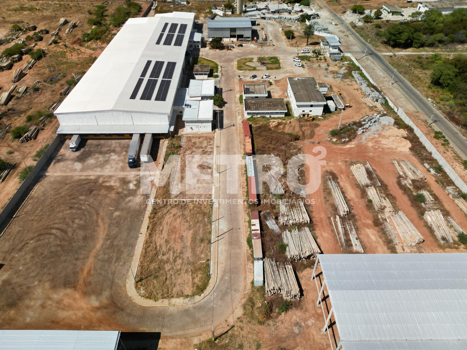 Depósito-Galpão-Armazém para alugar, 1000m² - Foto 4