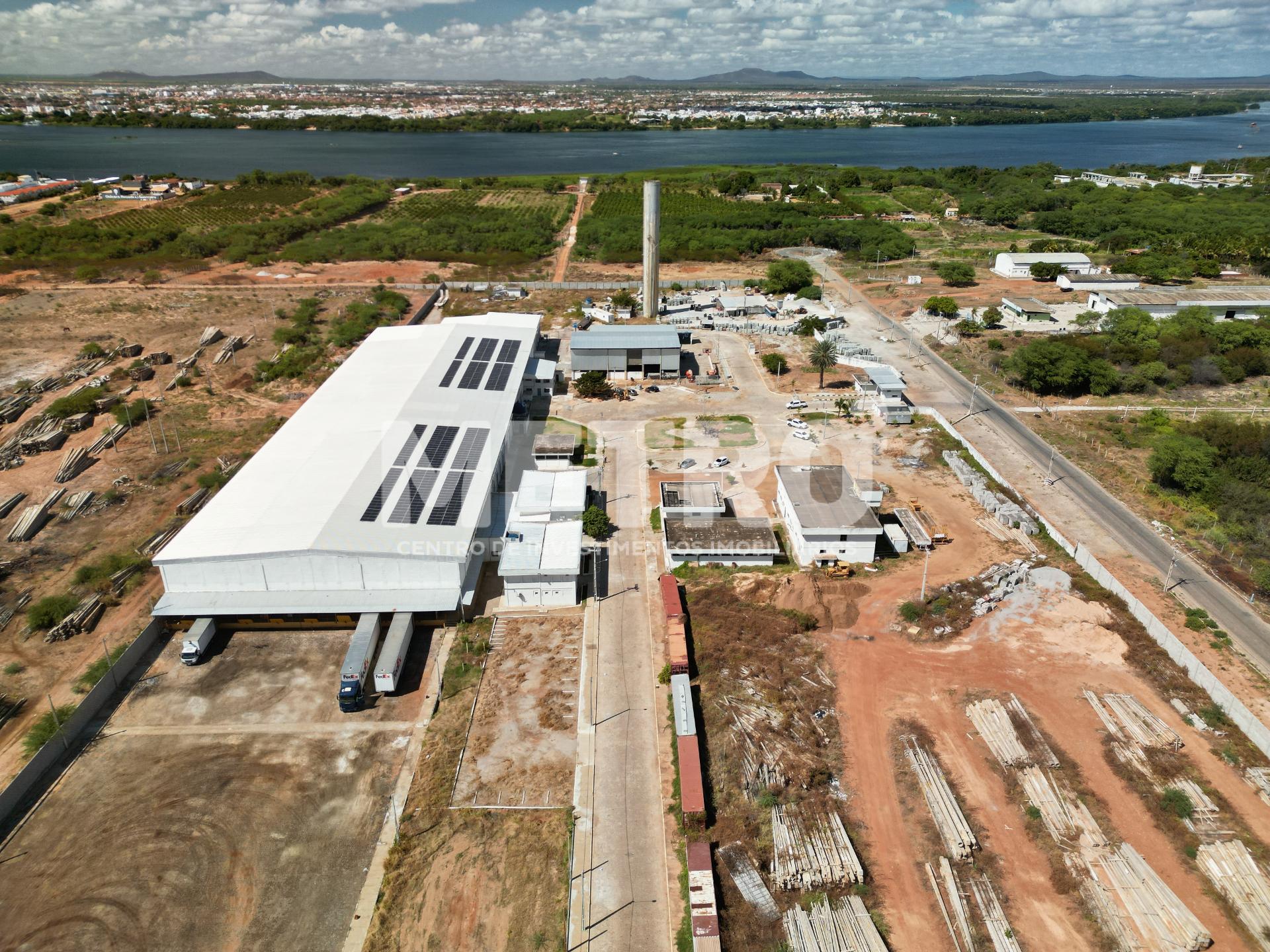 Depósito-Galpão-Armazém para alugar, 1000m² - Foto 5