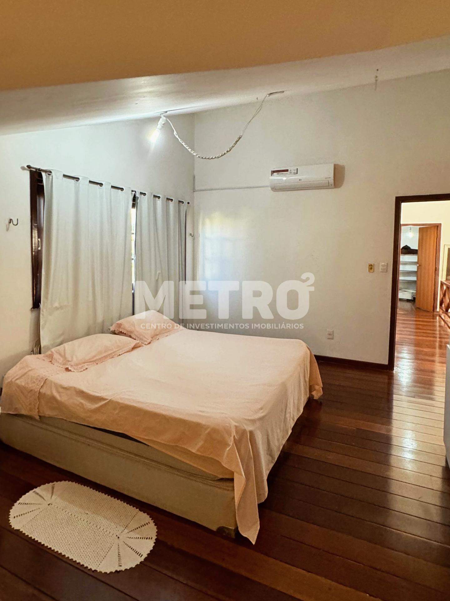 Casa de Condomínio para alugar com 3 quartos, 220m² - Foto 16