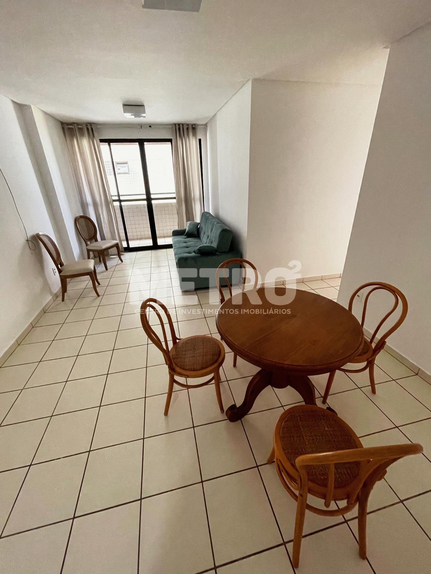 Apartamento para alugar com 2 quartos, 75m² - Foto 3