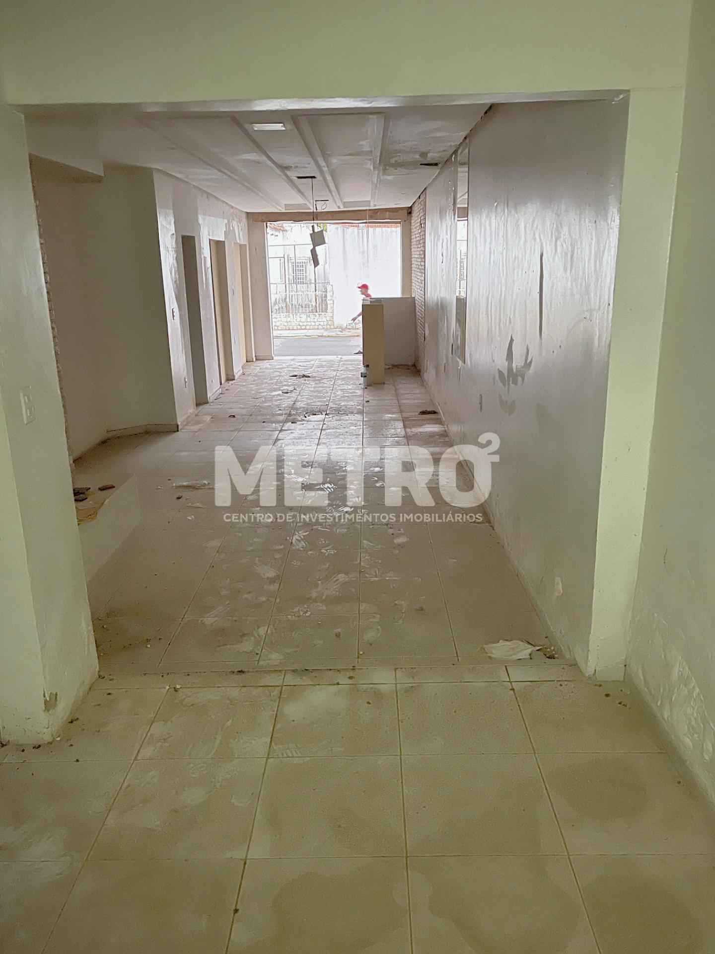 Loja-Salão para alugar, 255m² - Foto 2