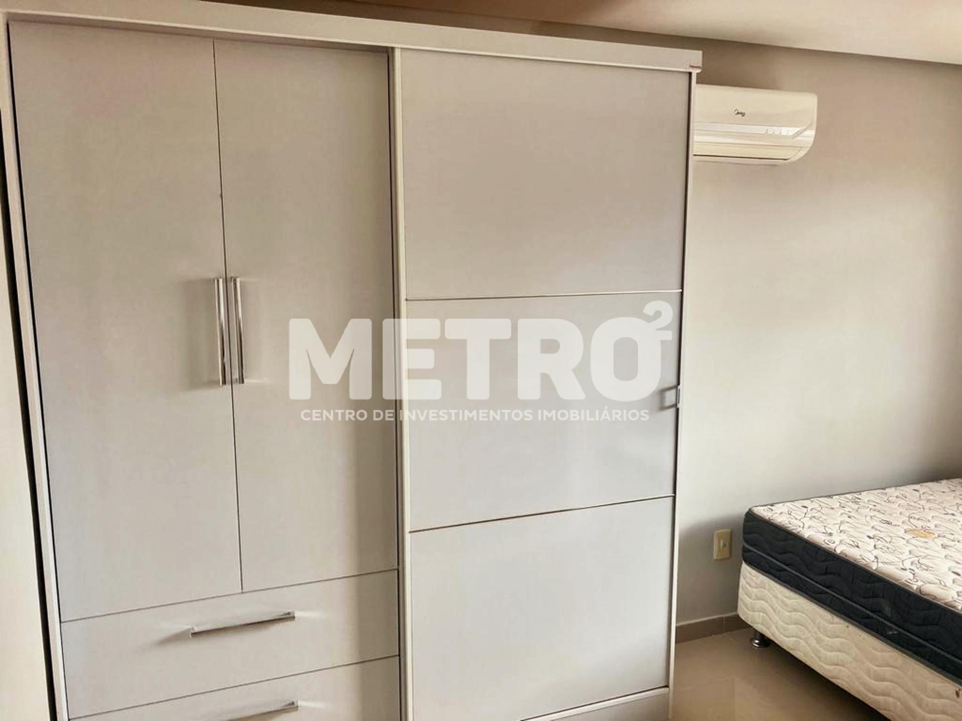 Apartamento para alugar com 1 quarto, 65m² - Foto 12