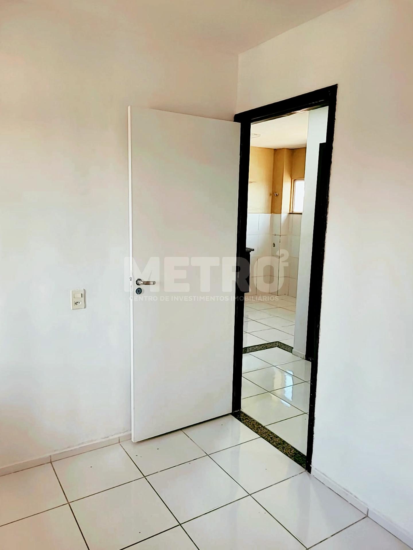 Apartamento à venda com 2 quartos, 48m² - Foto 13