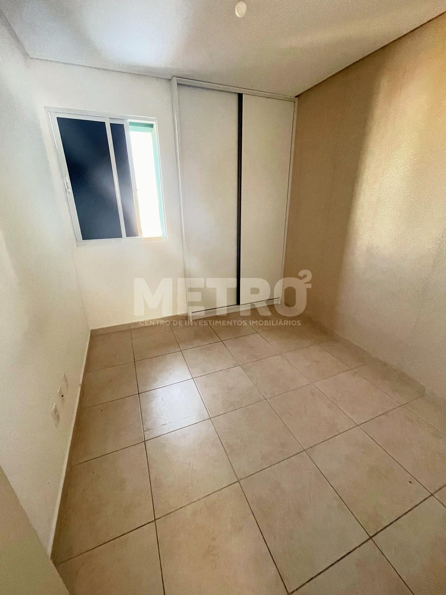 Apartamento para alugar com 2 quartos, 66m² - Foto 3