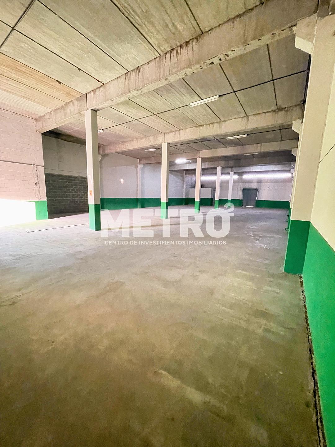 Depósito-Galpão-Armazém para alugar, 500m² - Foto 1