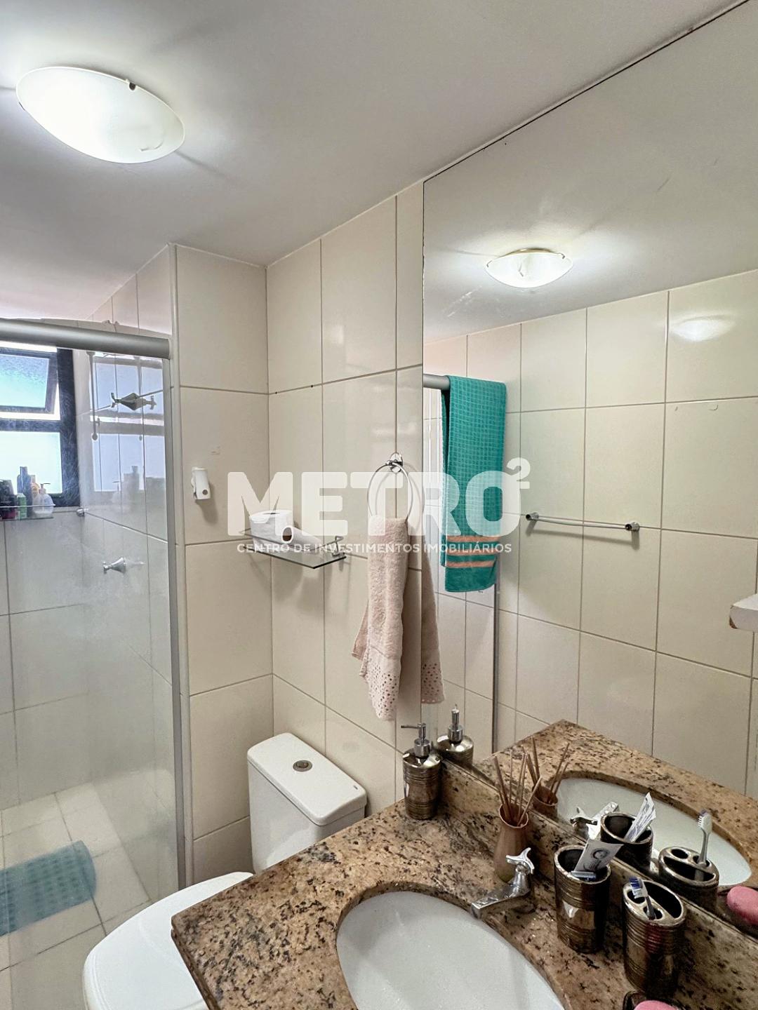 Apartamento à venda com 2 quartos, 100m² - Foto 9