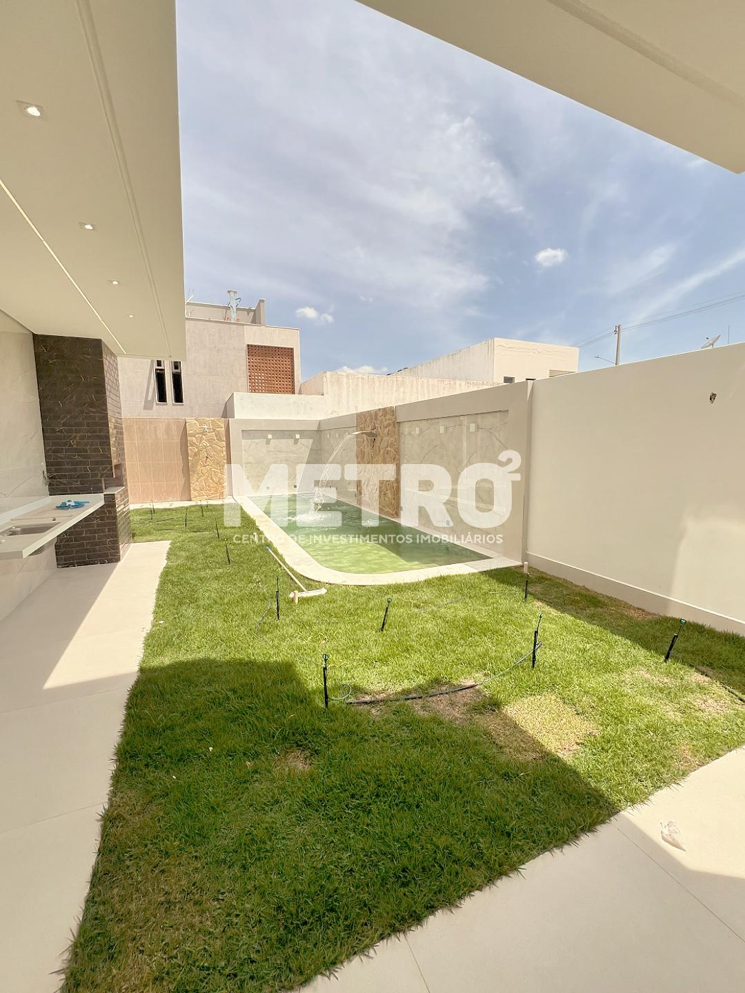 Casa de Condomínio à venda com 4 quartos, 293m² - Foto 2