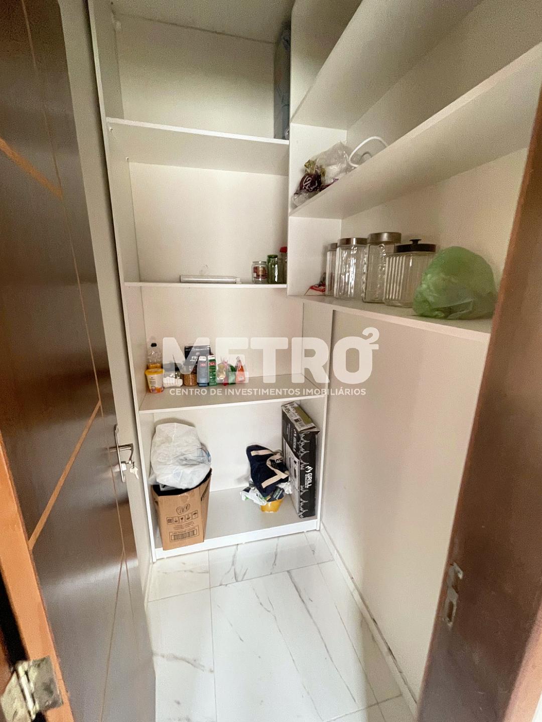 Casa para alugar com 2 quartos, 135m² - Foto 14