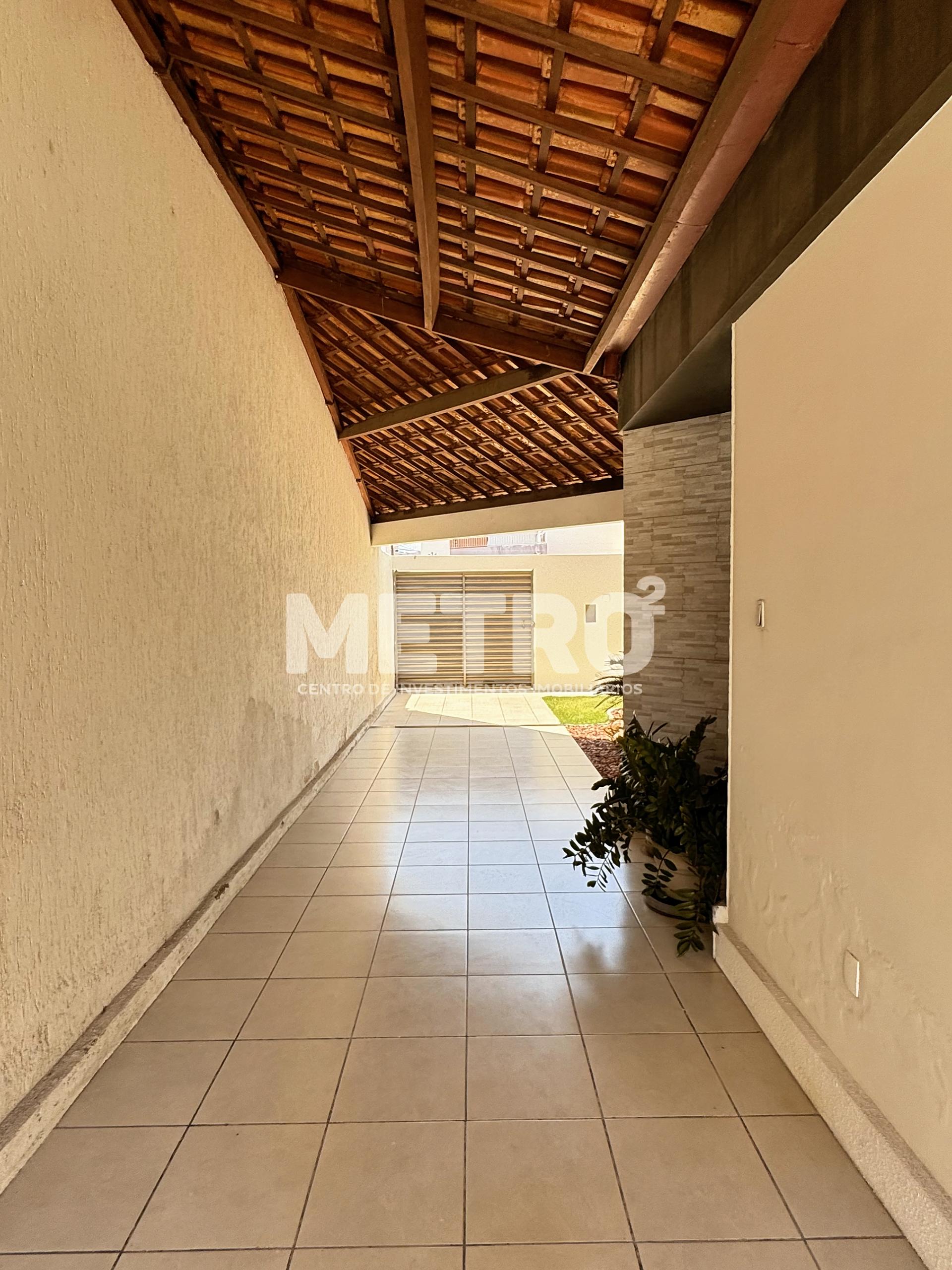 Casa à venda com 2 quartos, 220m² - Foto 12