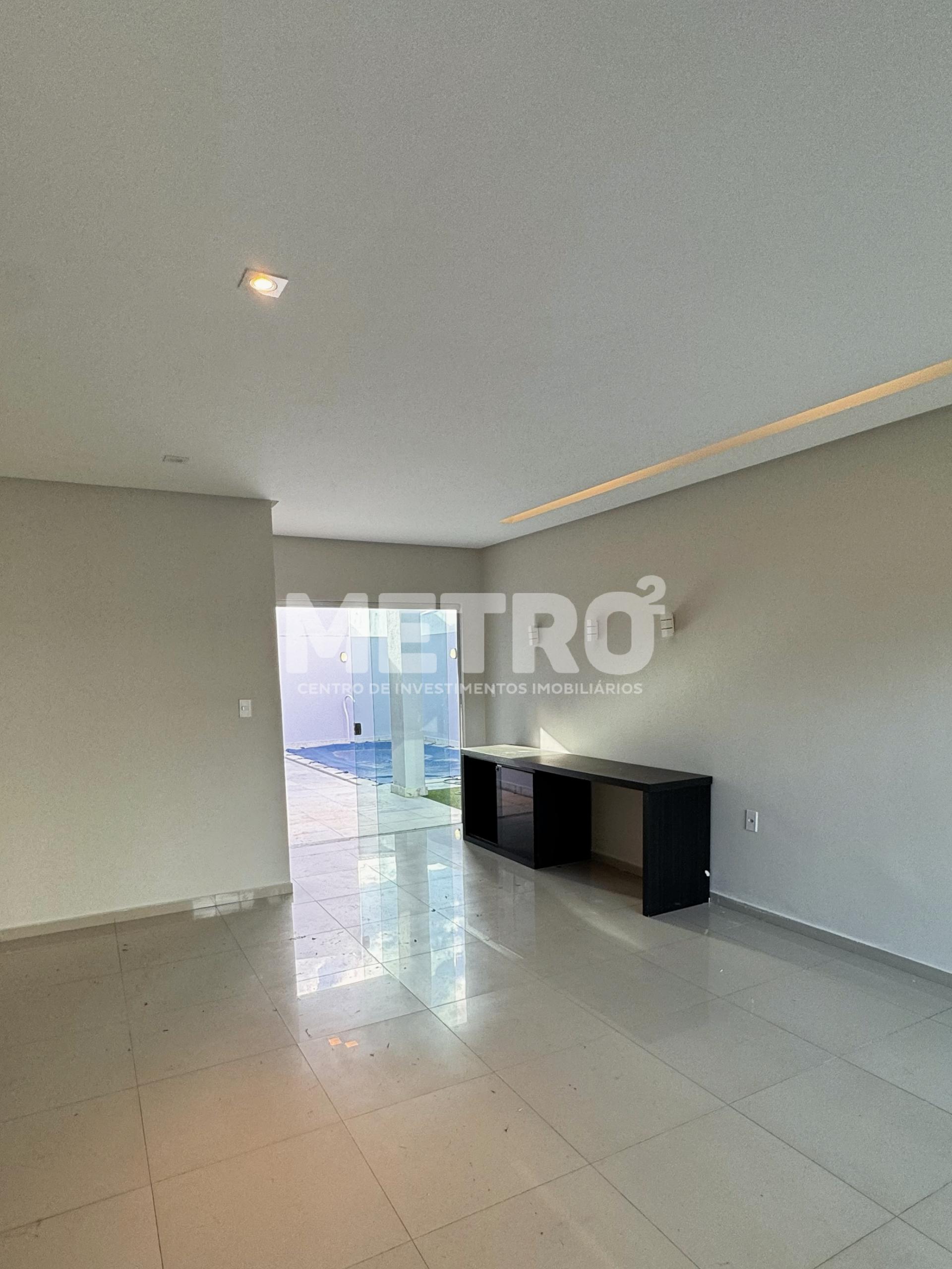 Casa de Condomínio para alugar com 3 quartos, 260m² - Foto 2