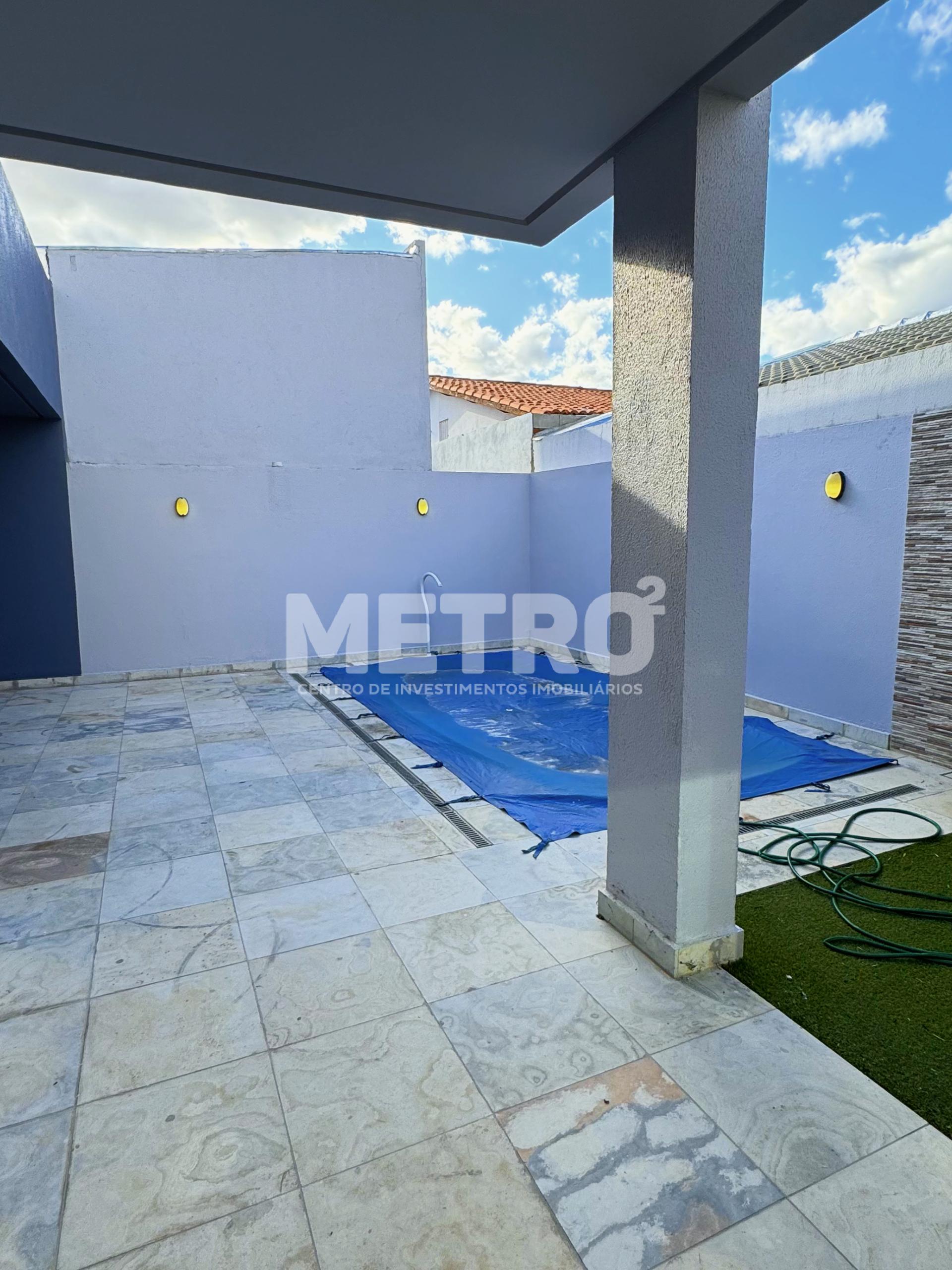 Casa de Condomínio para alugar com 3 quartos, 260m² - Foto 4