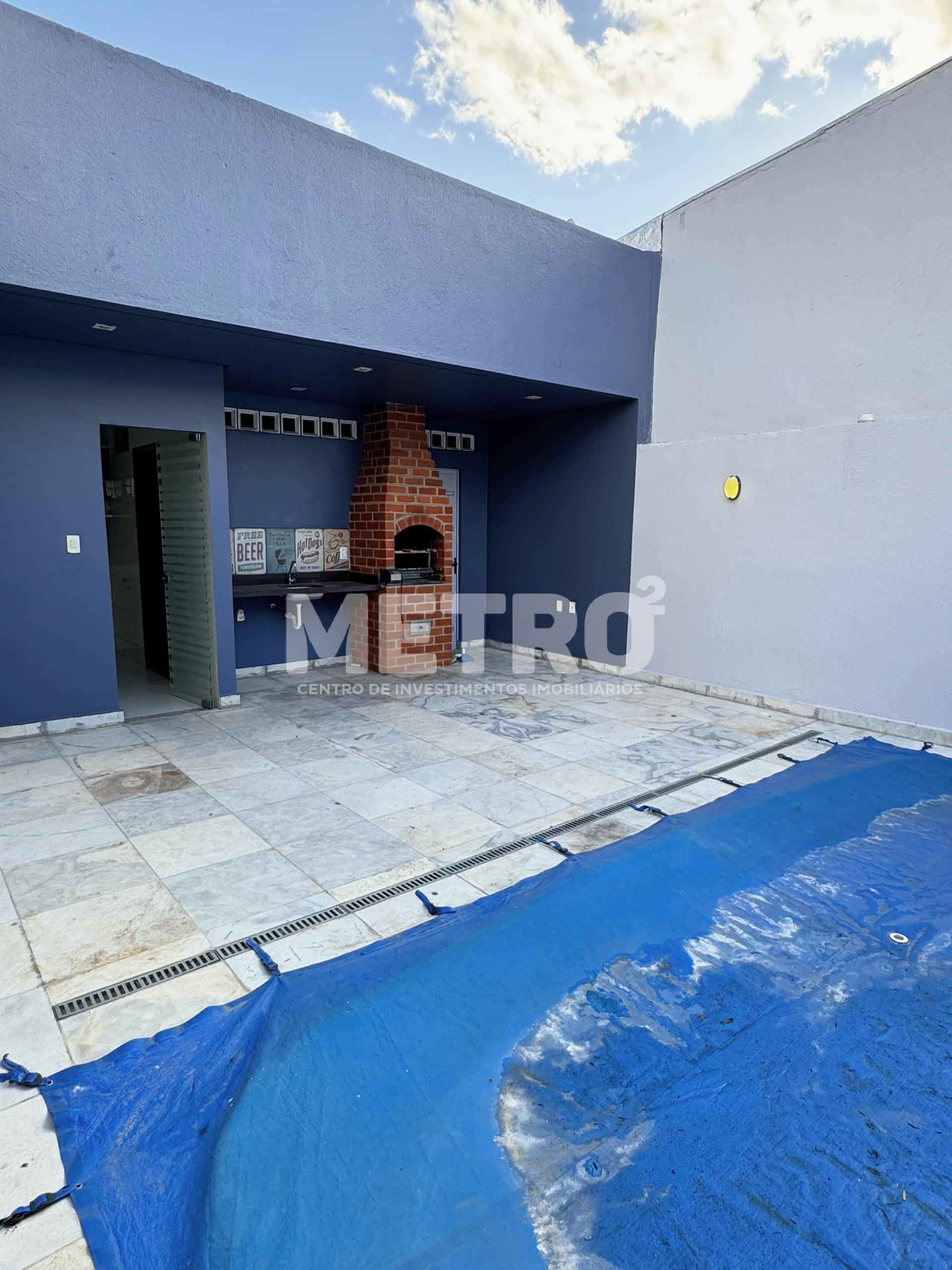 Casa de Condomínio para alugar com 3 quartos, 260m² - Foto 1