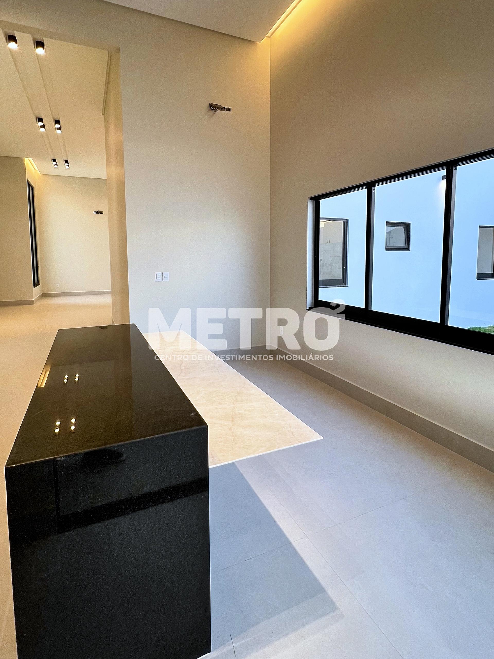 Casa de Condomínio à venda com 4 quartos, 258m² - Foto 12