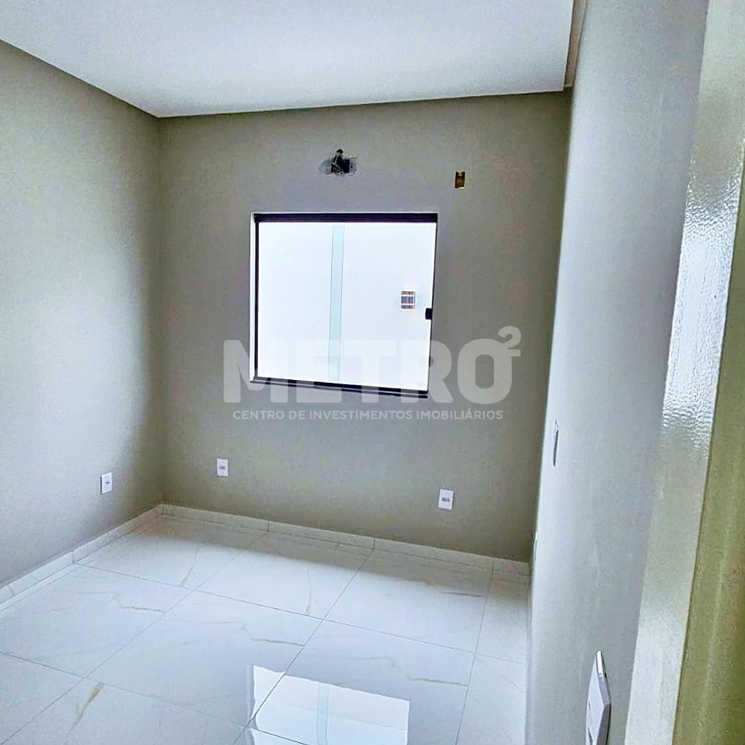 Casa à venda com 2 quartos, 200m² - Foto 9