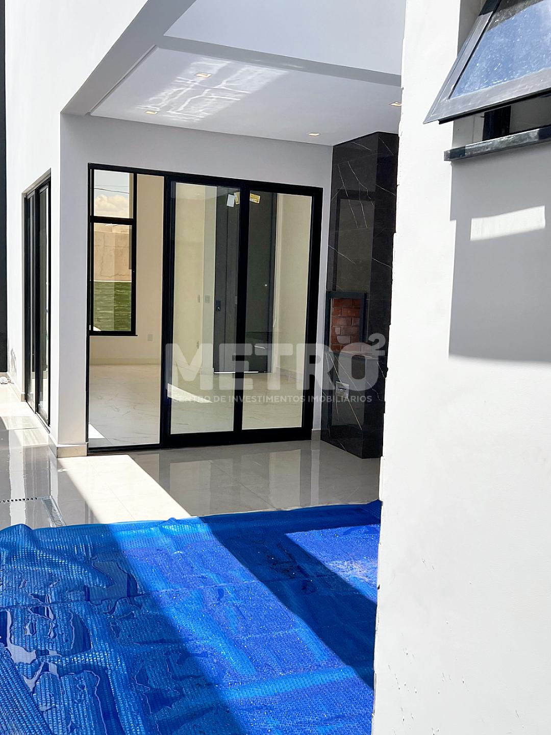 Casa de Condomínio à venda com 3 quartos, 140m² - Foto 2