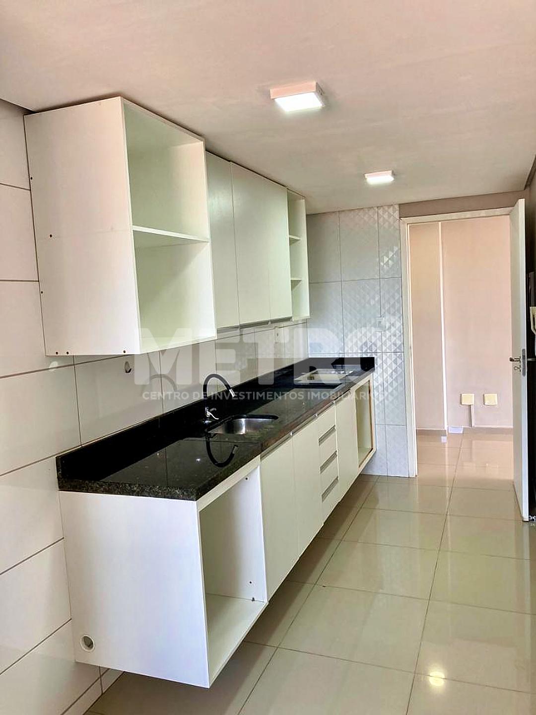 Apartamento para alugar com 1 quarto, 65m² - Foto 12