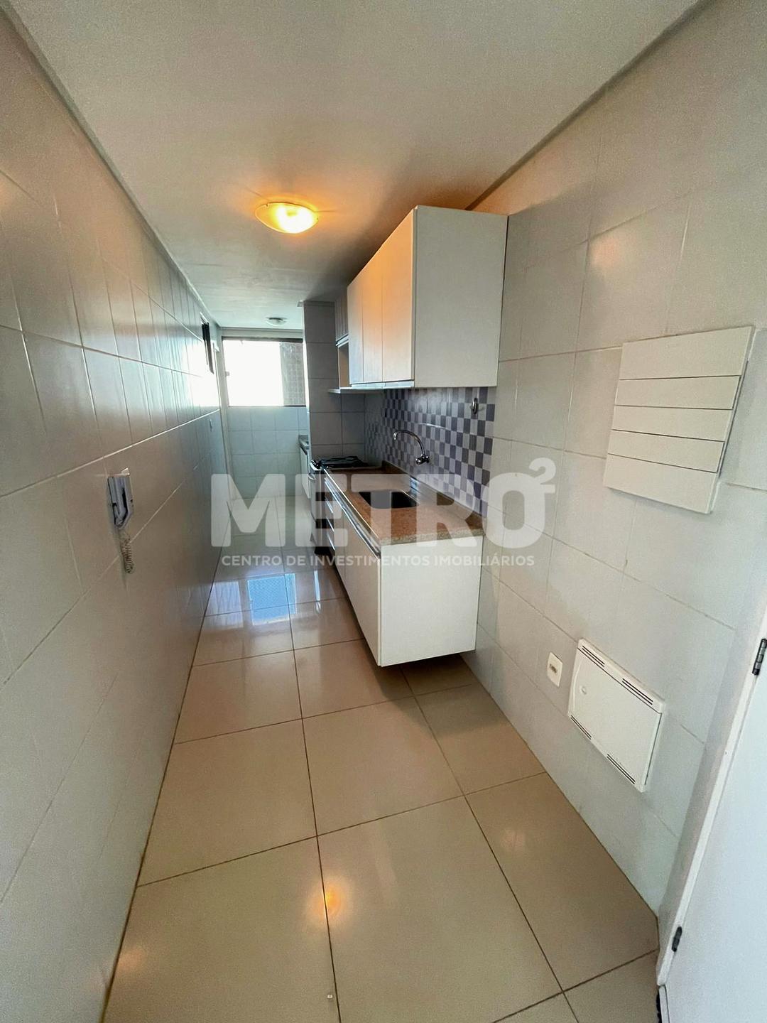 Apartamento para alugar com 2 quartos, 82m² - Foto 4